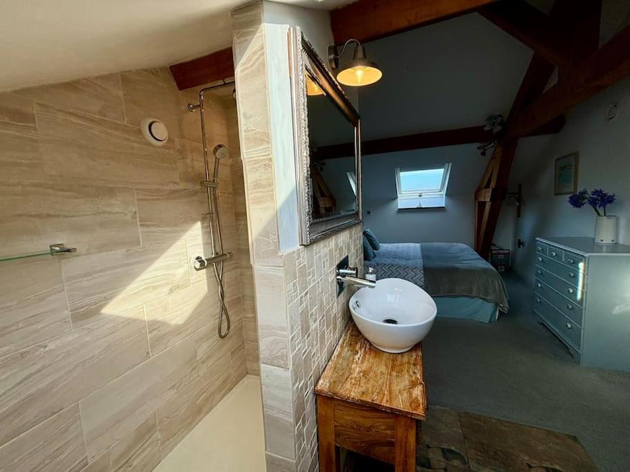 Little Bream - Pretty Cosy Cottage, Sea Views, Walk To The Beach Mawnan Smith Екстер'єр фото